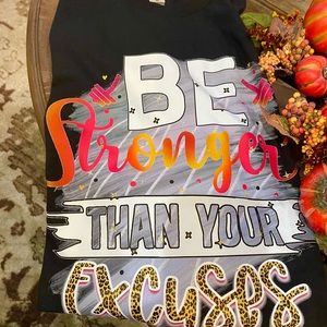 Customized graphic tee Womens